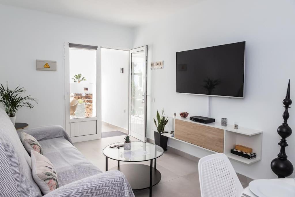 Casa Bella Apartment ปูแอร์โตเดลคาร์เมน ภายนอก รูปภาพ